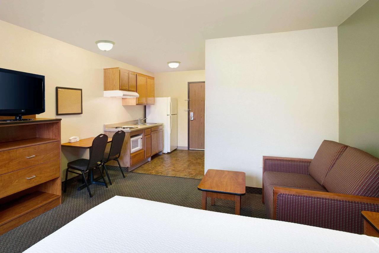 Woodspring Suites Richmond West I-64 Dumbarton Exterior photo